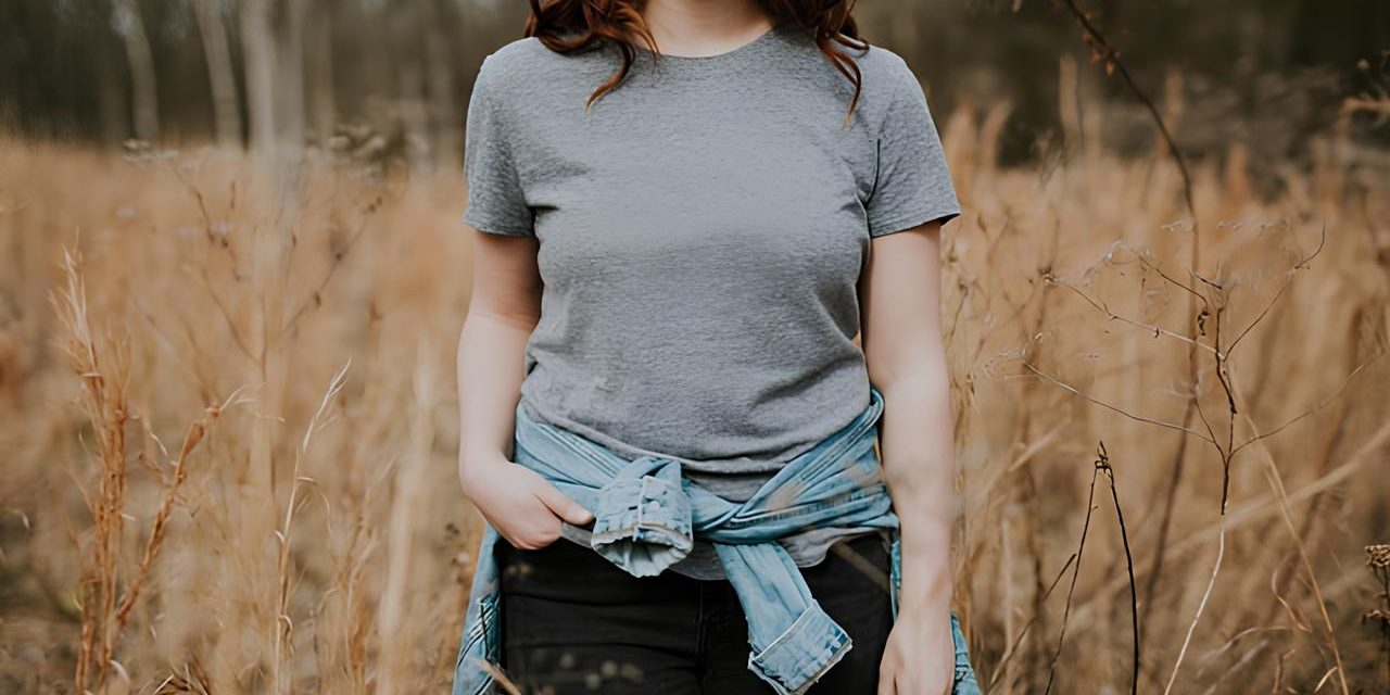 Tren Mengikat Jaket Di Pinggang Dan Celana Kembali Hits