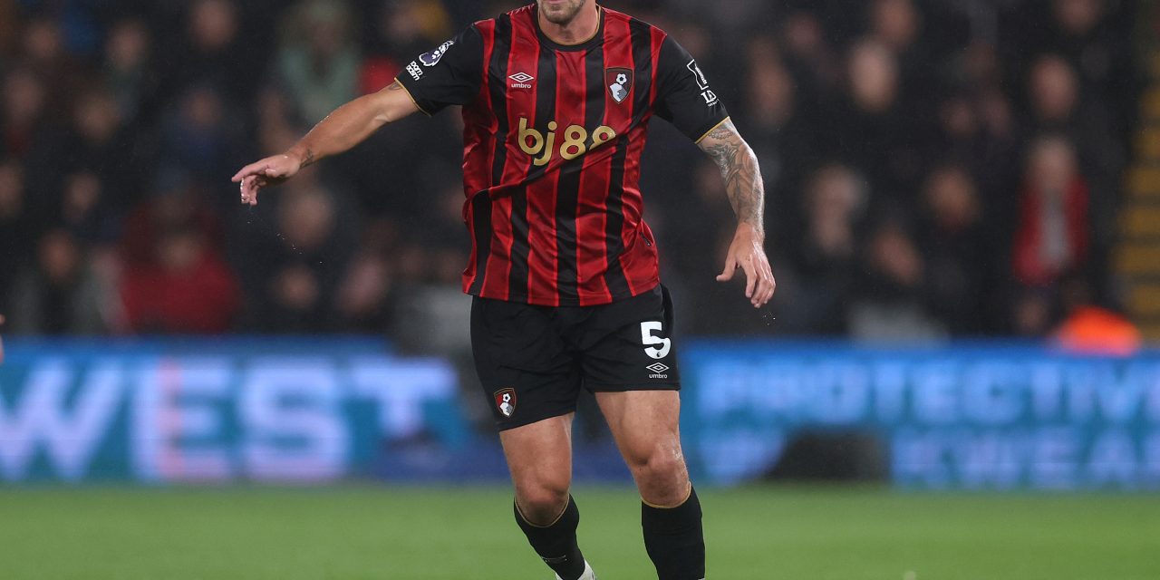 Incaran Michael Carrick: Bidik Marcos Senesi Untuk Pertahanan