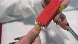 iPolish Digital Nails: Kuku Tempel Yang Bisa Berubah Warna