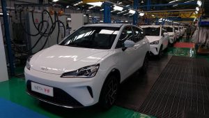 Neta V-II Resmi Produksi: Mobil Listrik Rakitan Pondok Ungu