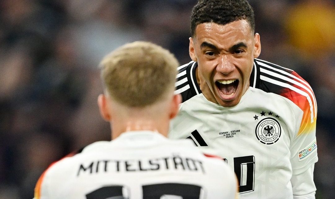 Jamal Musiala Sihir Penonton Lewat Brace Kemenangan & Dribel