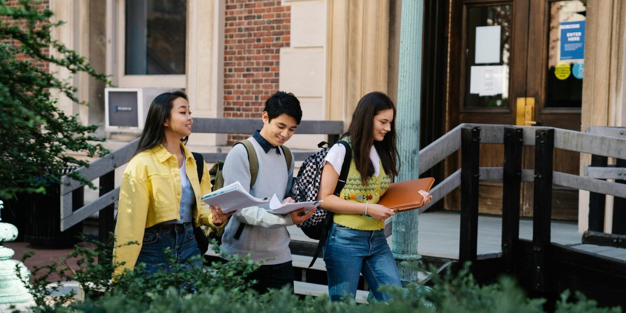 Universitas Ivy League AS Kompak Wajibkan Lagi Tes SAT/ACT