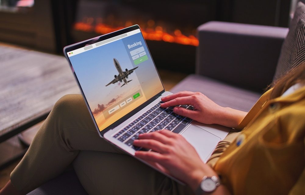 Tips Beli Tiket Pesawat Murah Lewat Incognito Di Malam Hari