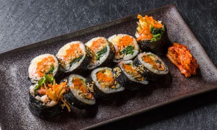 Gimbap Tuna Korea: Nasi Gulung Tuna Mayones Dan Danmuji