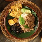 Nasi Megono Khas Pekalongan: Nangka Muda Bumbu Kelapa