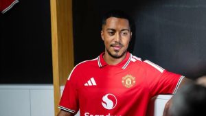 Youri Tielemans Resmi Di Perkenalkan Pemain Manchester United