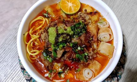 Soto Mie Bogor: Mi Kuning, Risol Renyah Dan Kuah Rempah