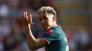 Roberto Firmino Cetak Brace, Al Ahli Libas Al Okhdood 2-1