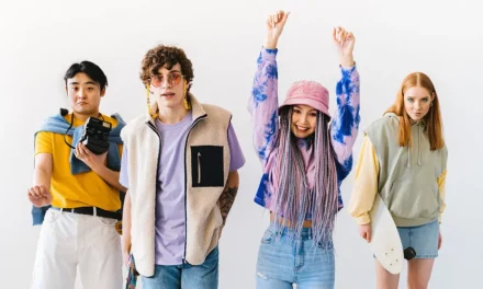 Fashion Lokal Makin Diminati: Jadi Kunci Penampilan Gen Z
