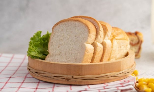 Trik Simpan Roti Tawar Awet Segar Lebih Lama Pakai Seledri