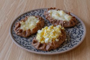 Karelian Pastry Finlandia Isi Bubur Beras Dan Egg Butter